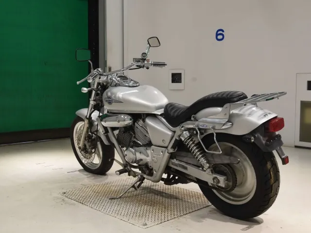 Honda V-Twin Magna 250, серебристый, фото 6