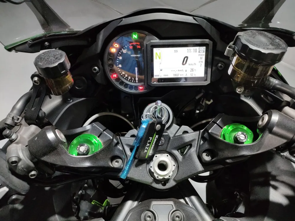 Kawasaki Ninja H2 SX 2018, black / green, фото 5