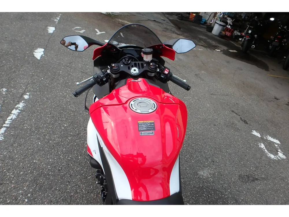 Yamaha YZF-R1M 2026, white / red, фото 10
