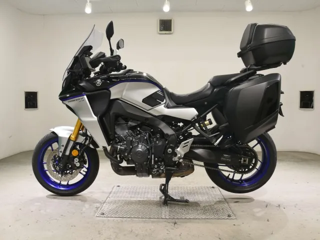 Yamaha Tracer 9 GT 2024, чёрный, фото 2