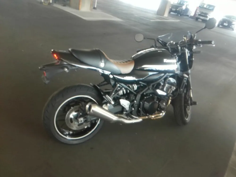 Kawasaki Z900RS 2021, чёрный, фото 4