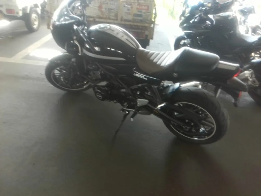 Kawasaki Z900RS 2021, чёрный, фото 5