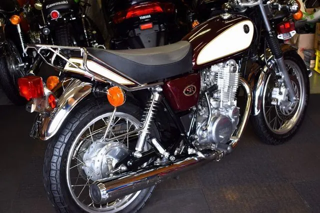 Yamaha SR400 2009, фото 2