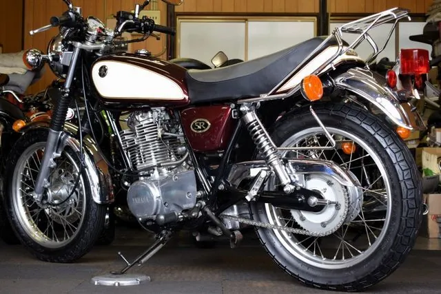 Yamaha SR400 2009, фото 5