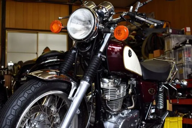 Yamaha SR400 2009, фото 6