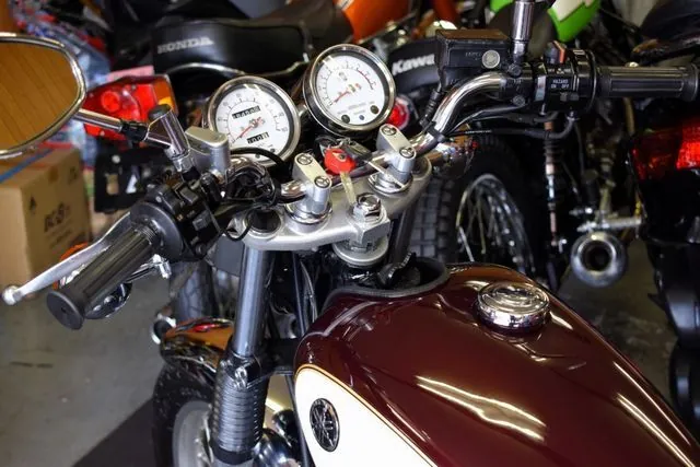Yamaha SR400 2009, фото 7