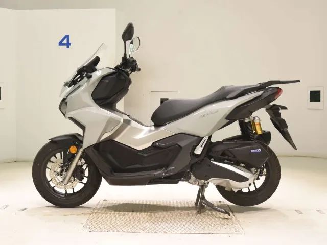 Honda ADV160, серый, фото 2