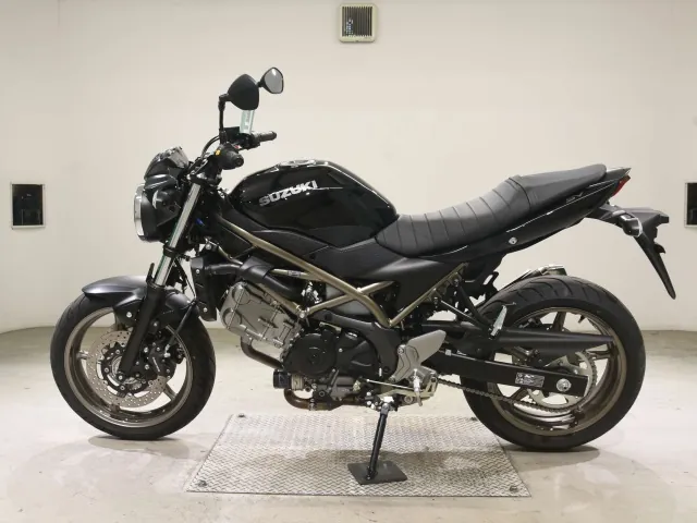 Suzuki SV650 2024, чёрный, фото 2