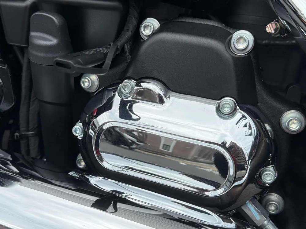 Harley-Davidson FXLRST 2026, чёрный, фото 17