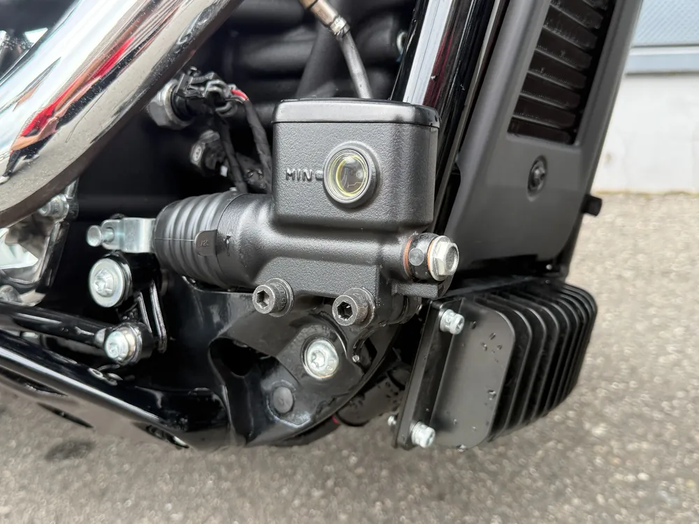 Harley-Davidson FXLRST 2026, чёрный, фото 19
