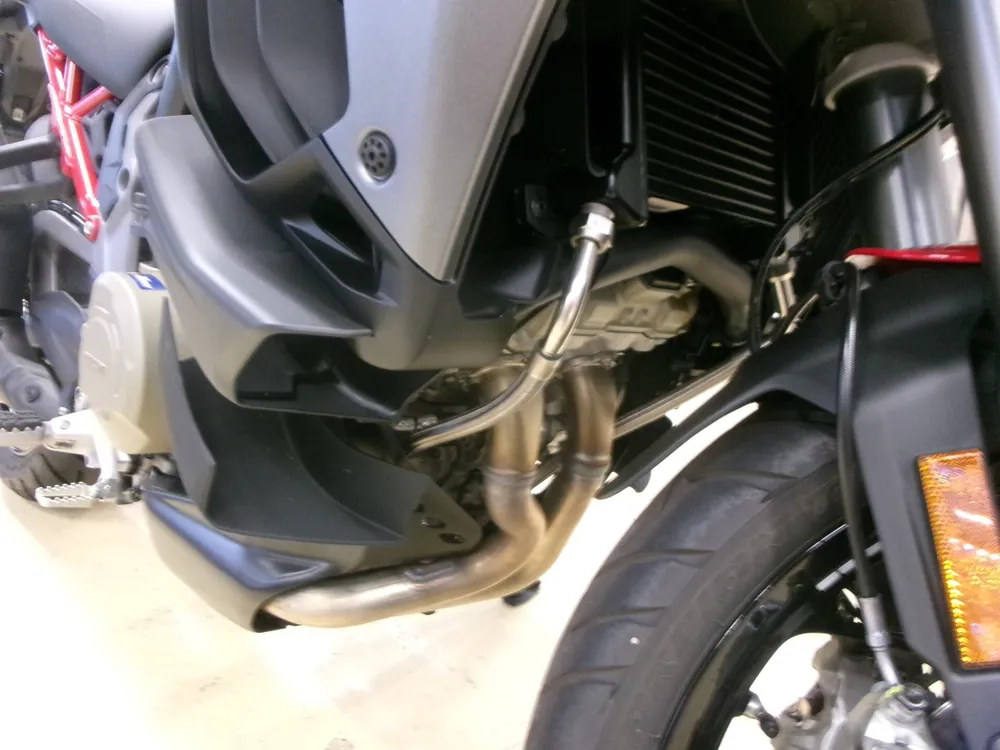 Ducati Multistrada V4S 2026, серый, красный, фото 5