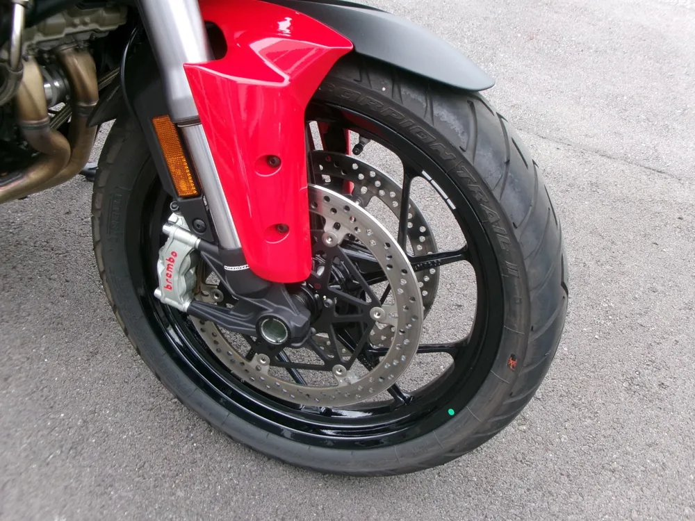 Ducati Multistrada V4S 2026, серый, красный, фото 6