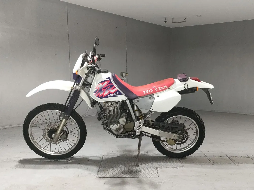 Honda XR250, белый, фото 2