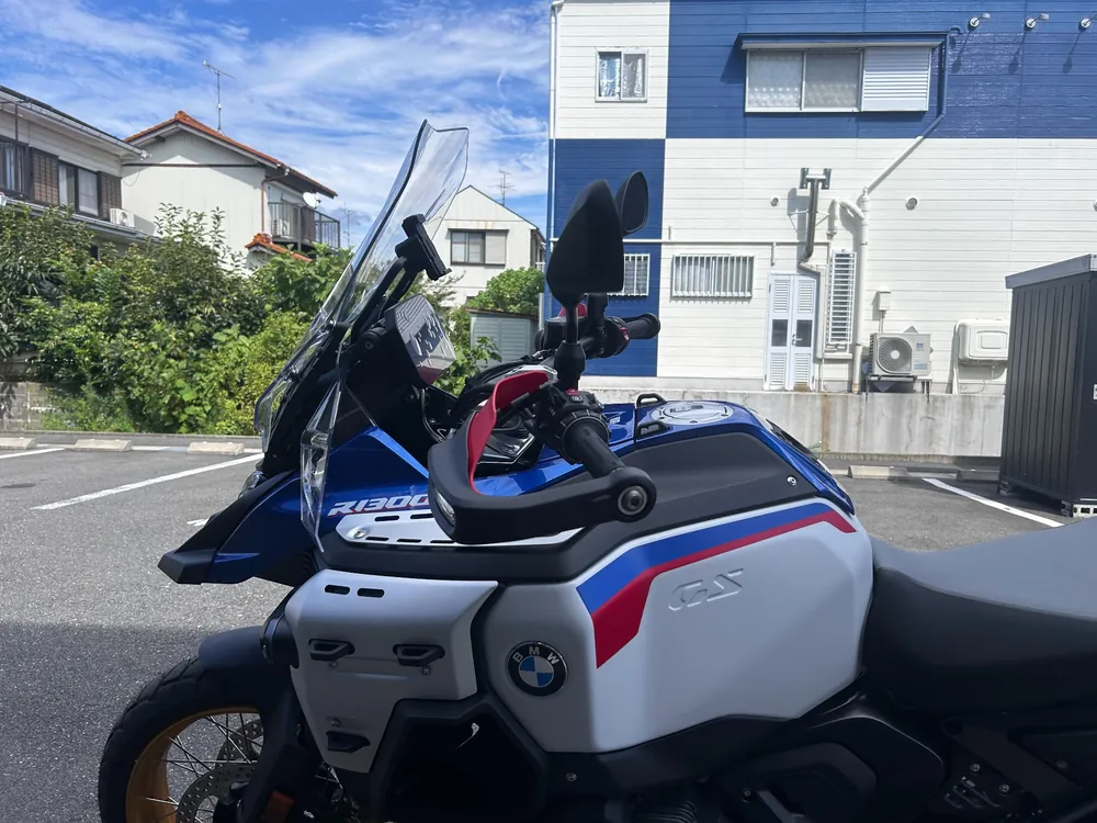 BMW R1300Gs Adv Asa 2026, white / blue, фото 11