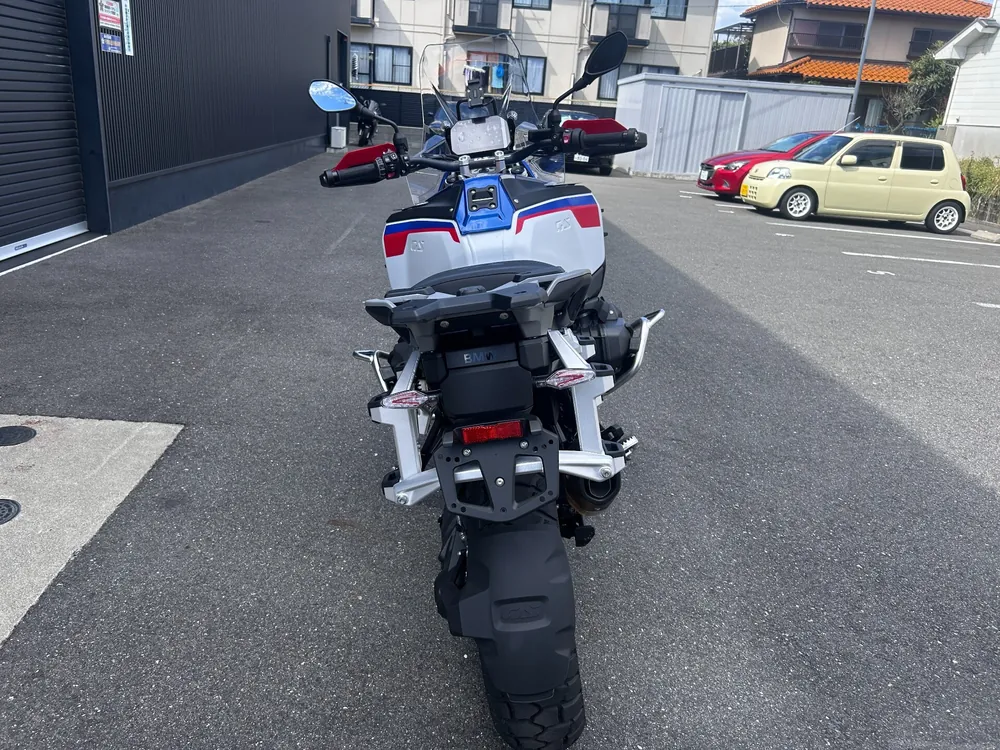 BMW R1300Gs Adv Asa 2026, white / blue, фото 7