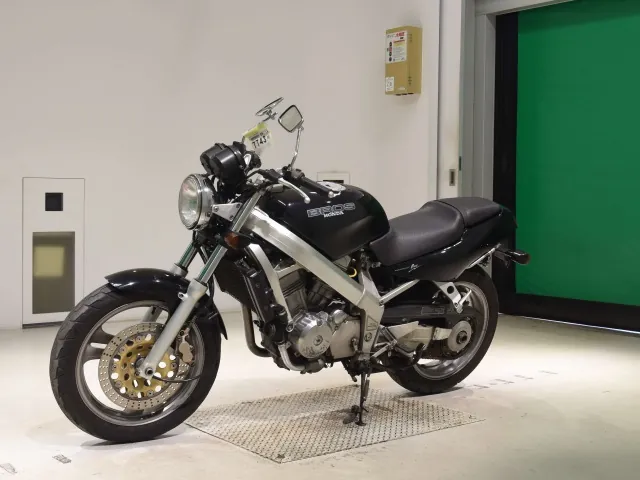 Honda Bros 650 1988, чёрный, фото 4