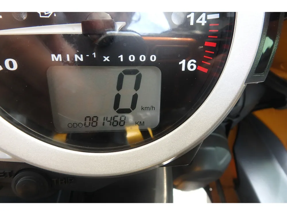 Triumph Daytona 675 2006, жёлтый, фото 11