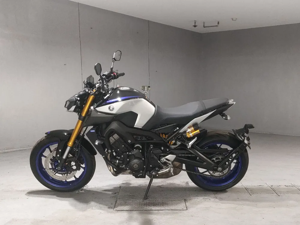 Yamaha Mt-09A 2018, black/silver, фото 2