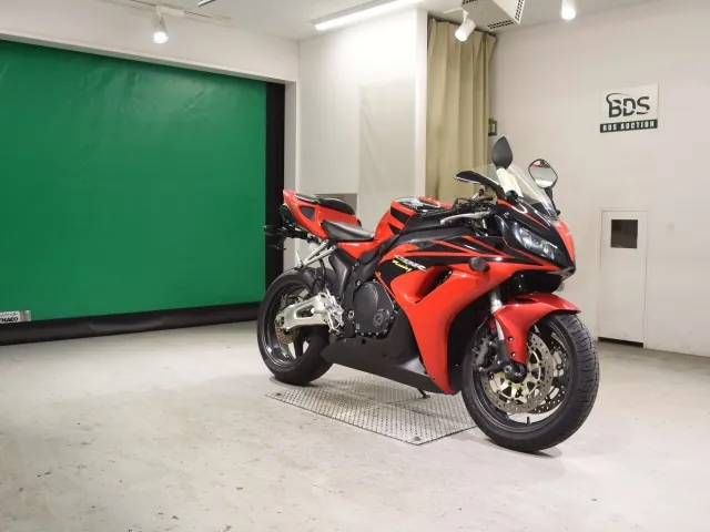 Honda CBR1000RR 2007, red | black, фото 3