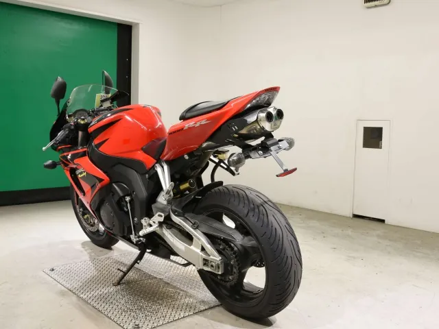 Honda CBR1000RR 2007, red | black, фото 6