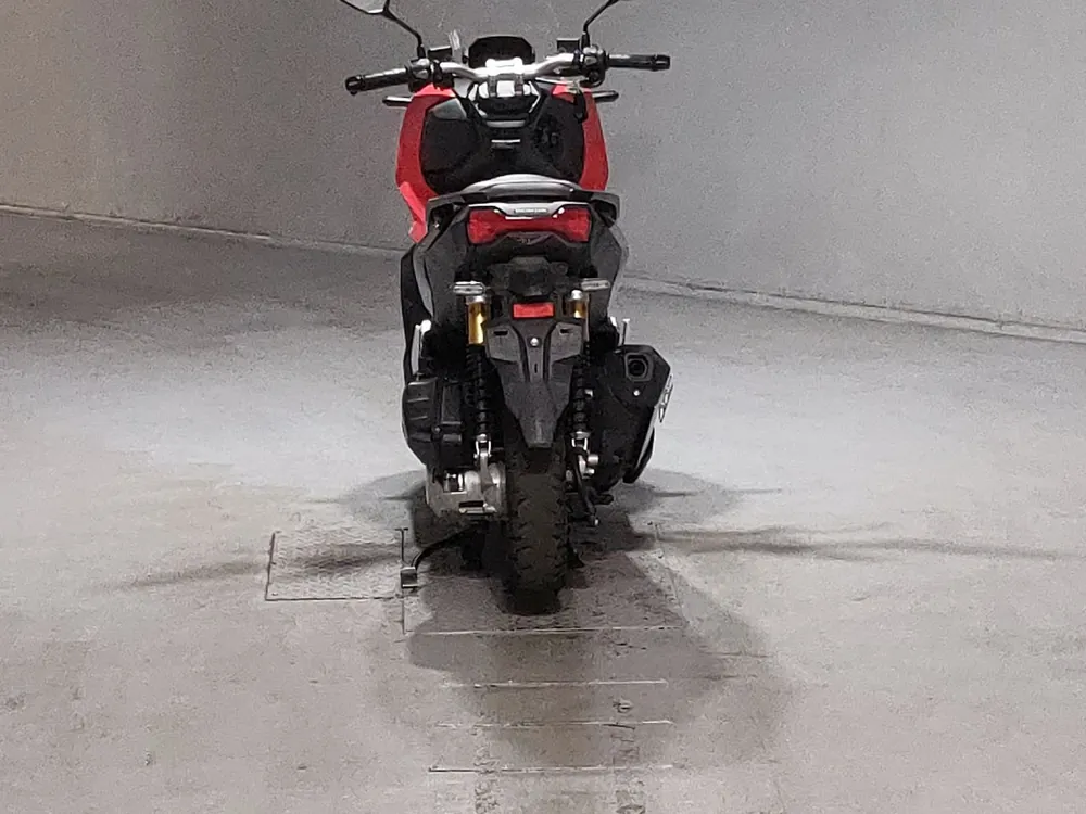 Honda ADV150, красный, фото 4