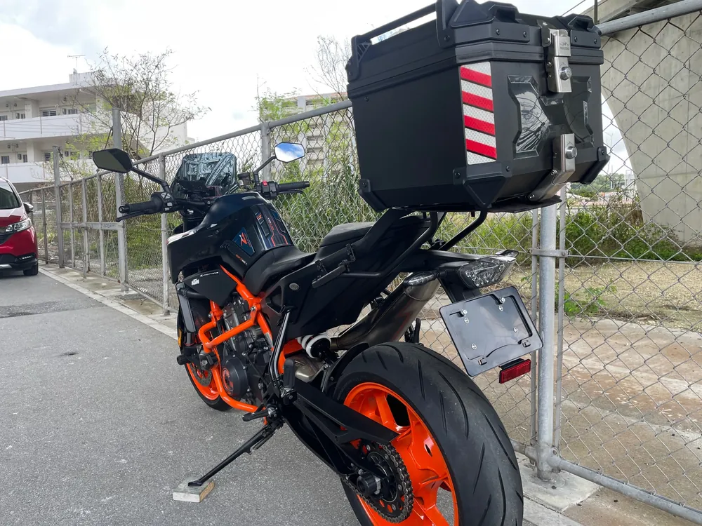 KTM 890Duke 2023, black / orange, фото 11
