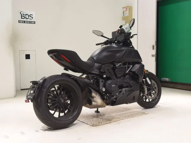 Ducati Diavel 1260 2021, чёрный, фото 5