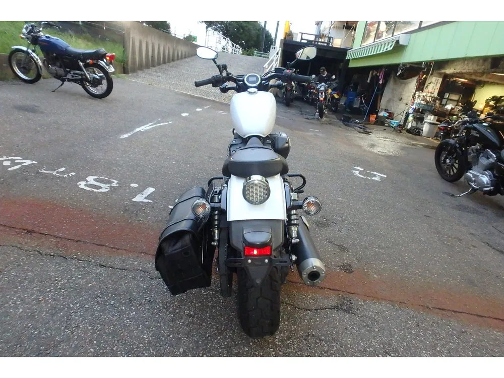 Yamaha Bolt 950A 2014, белый, фото 8
