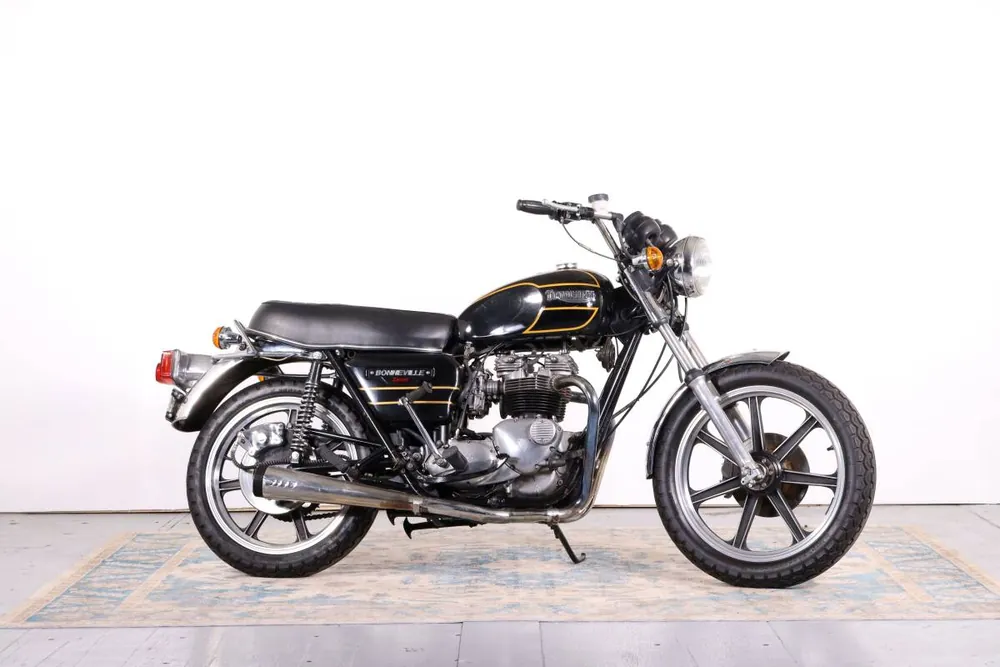 Triumph Bonneville T140 1979, фото 3