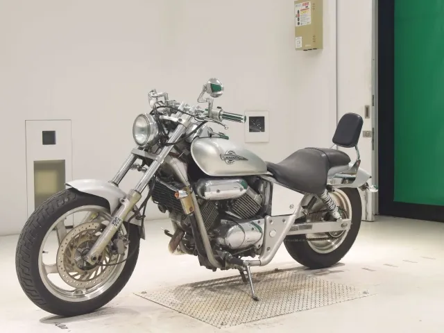 Honda V-Twin Magna 250, серебристый, фото 4