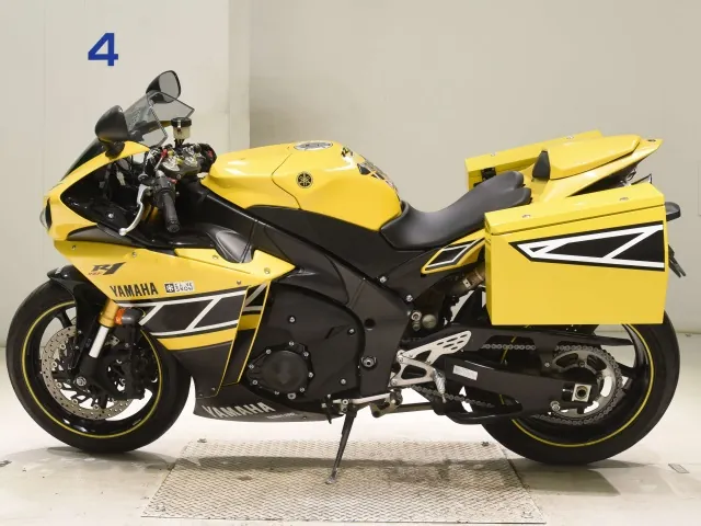 Yamaha YZF-R1 2010, black | yellow, фото 2
