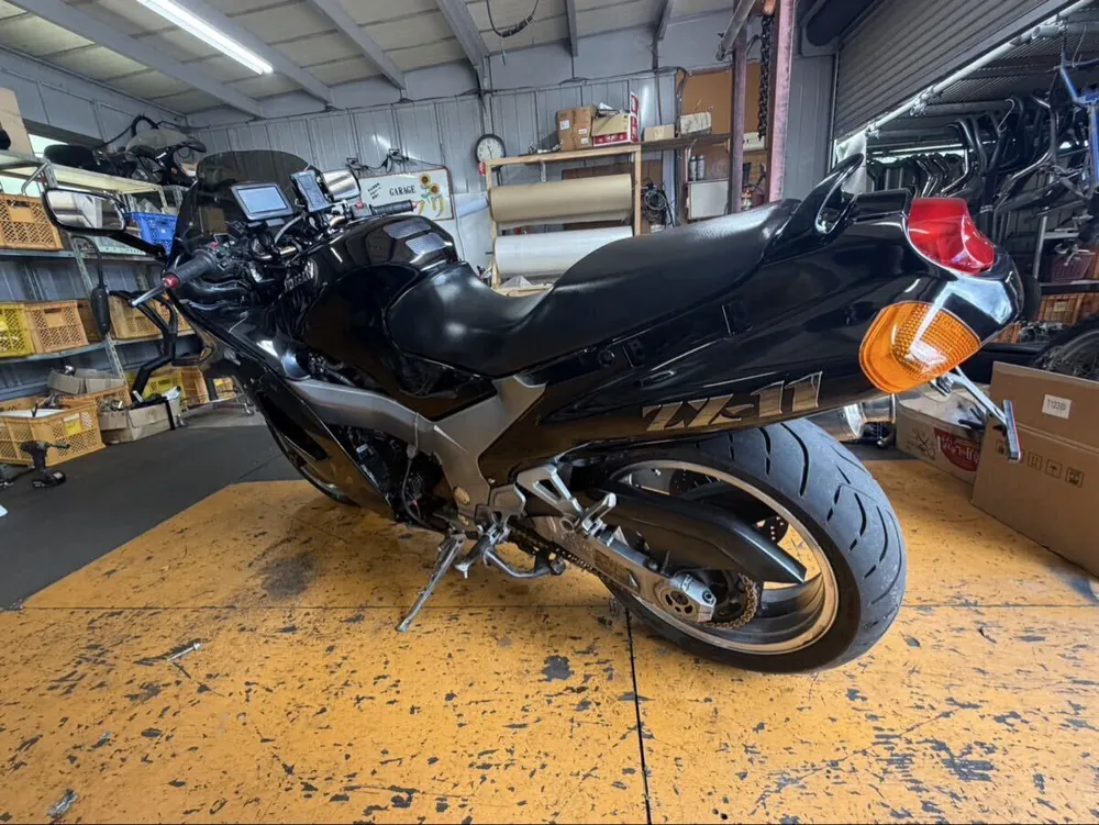 Kawasaki Ninja ZX-11 1998, фото 4
