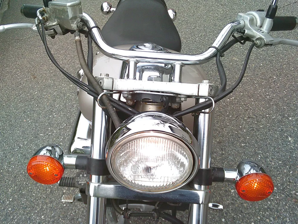 Honda V-Twin Magna 250, золотистый, фото 13