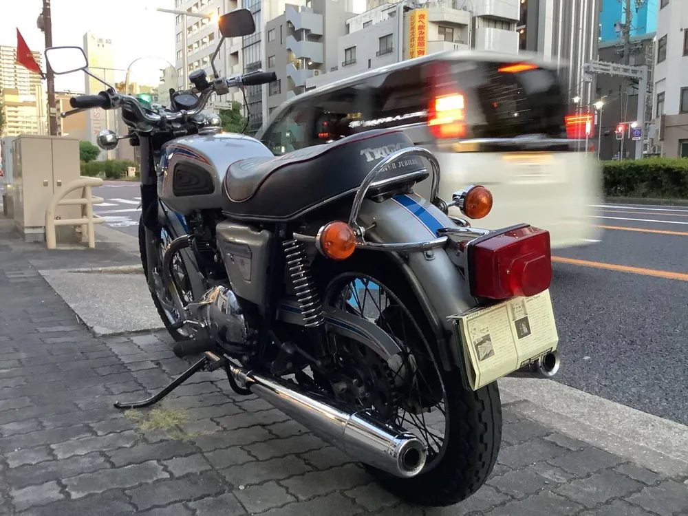Triumph T140 Bonneville 1977, фото 5