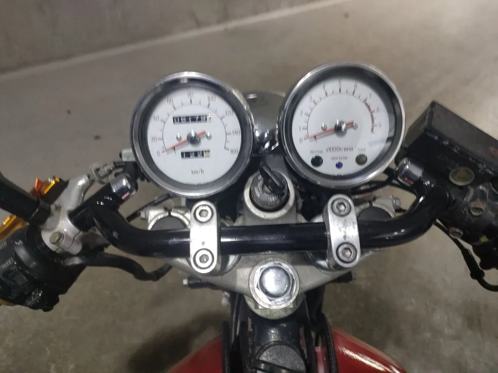 Yamaha SR400 2002, красный, фото 5