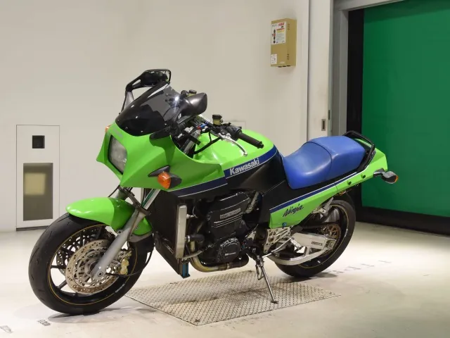Kawasaki GPZ900R Ninja, зелёный, фото 4