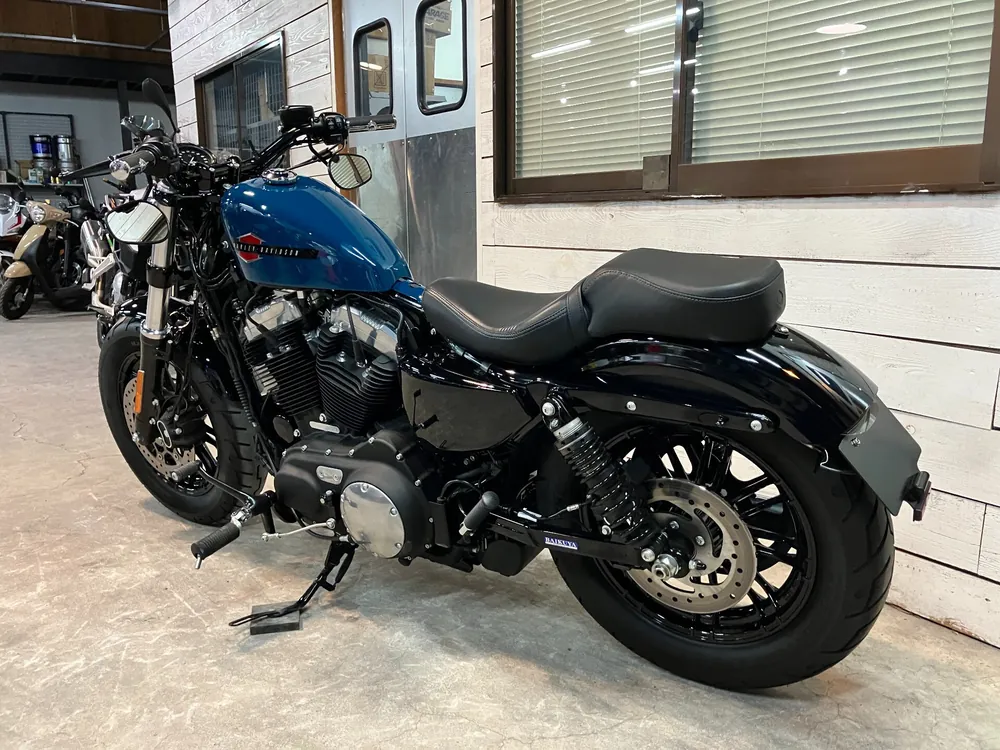 Harley-Davidson XL1200X 2022, синий, фото 9