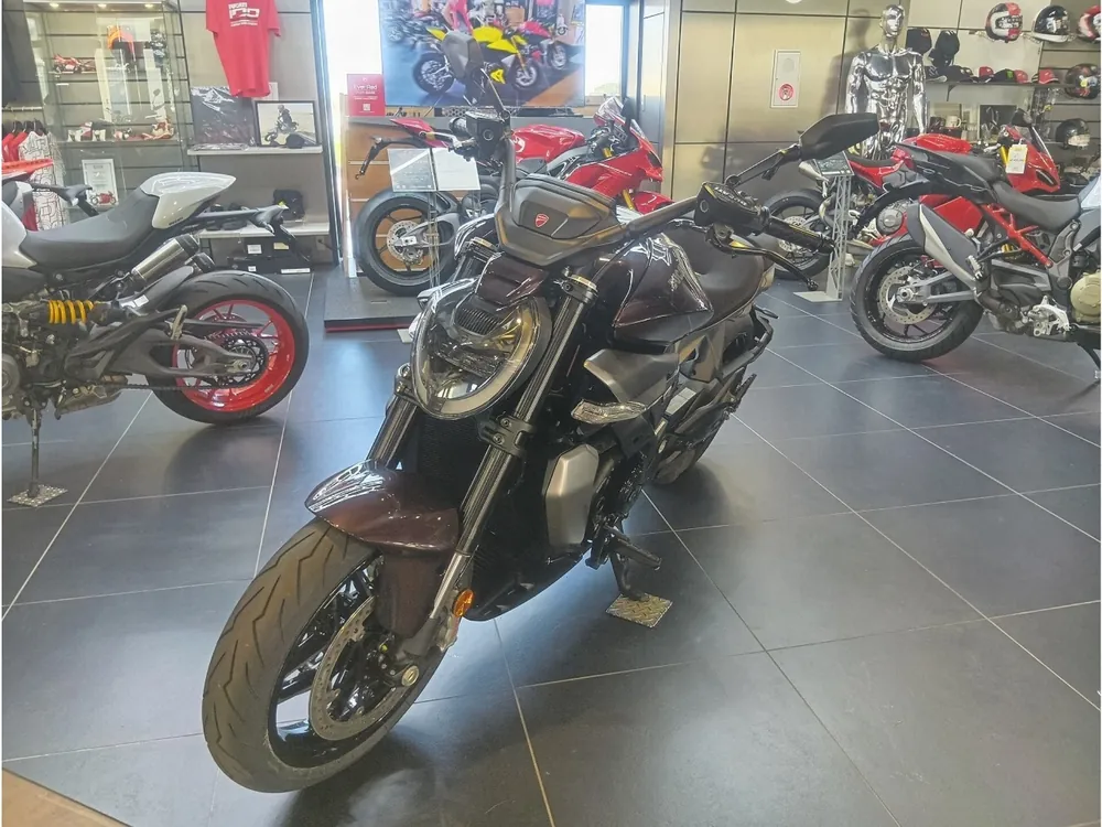 Ducati X Diavel V4 2026, black raba, фото 8