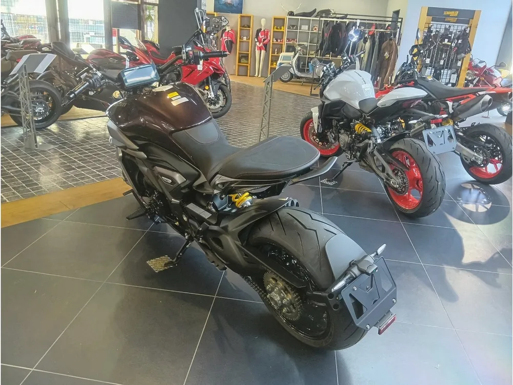 Ducati X Diavel V4 2026, black raba, фото 9