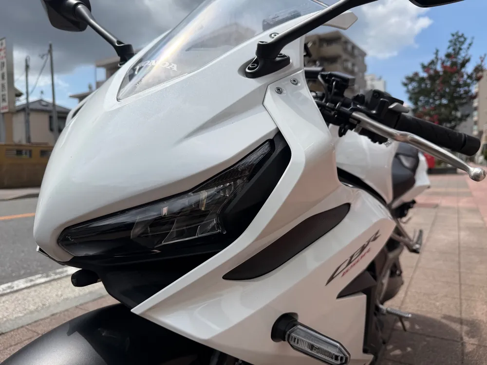 Honda CBR650R 2023, белый, фото 7