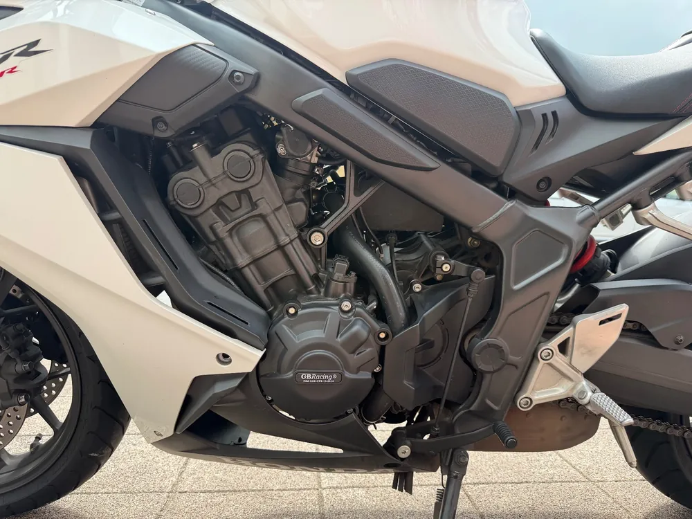 Honda CBR650R 2023, белый, фото 10