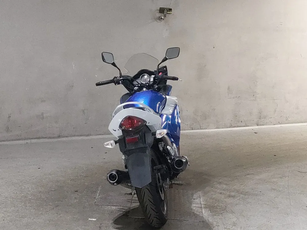 Suzuki GSR250S, white / blue, фото 4