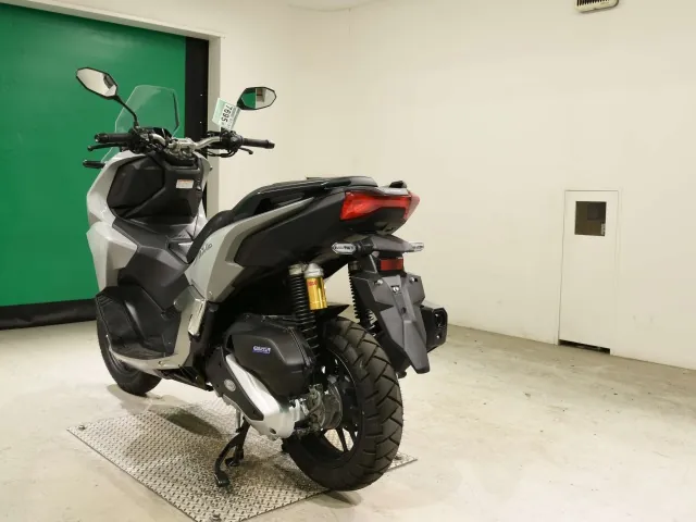 Honda ADV160, серый, фото 6