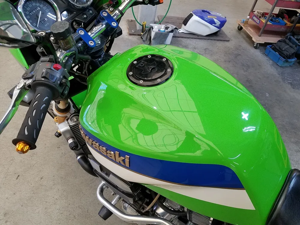 Kawasaki ZRX1100 2000, белый, lime, синий, фото 4