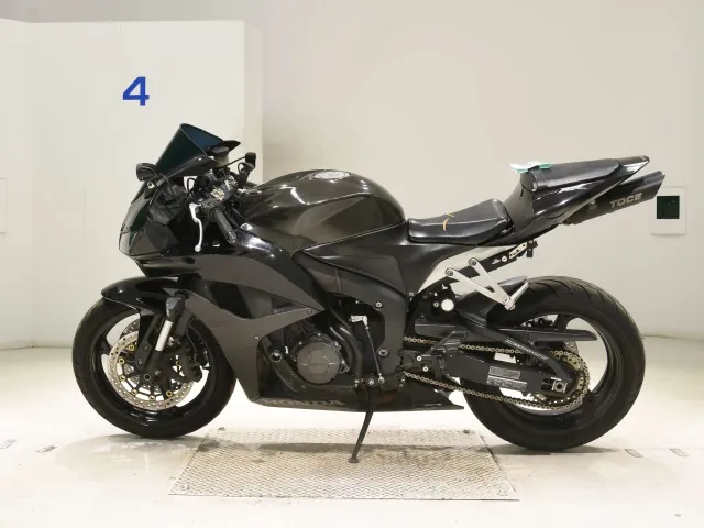 Honda CBR600RR 2009, чёрный, фото 2