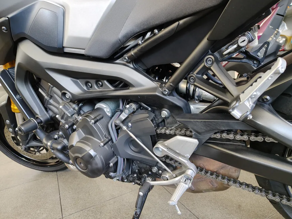 Yamaha MT-09 2016, серый, фото 11