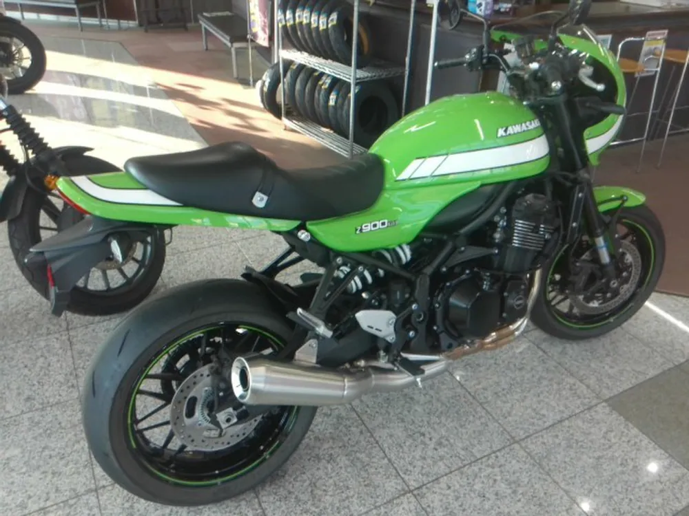 Kawasaki Z900RS 2019, lime, фото 4