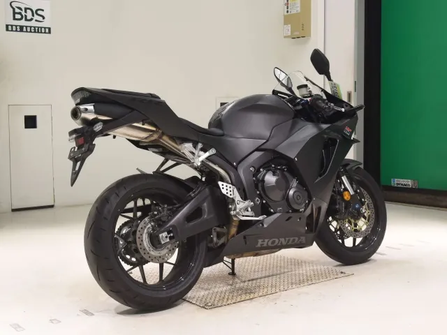 Honda CBR600RR 2024, чёрный, фото 5