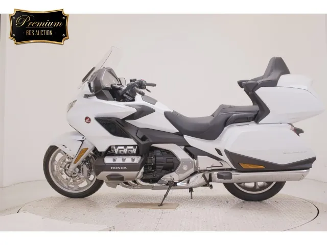 Honda GL1800 2026, белый, фото 2