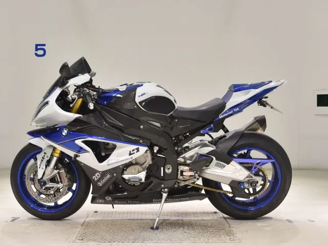 BMW HP4 2014, white | blue, фото 2